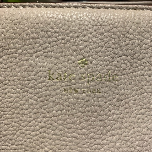 Kate Spade purse - Picture 3 of 8